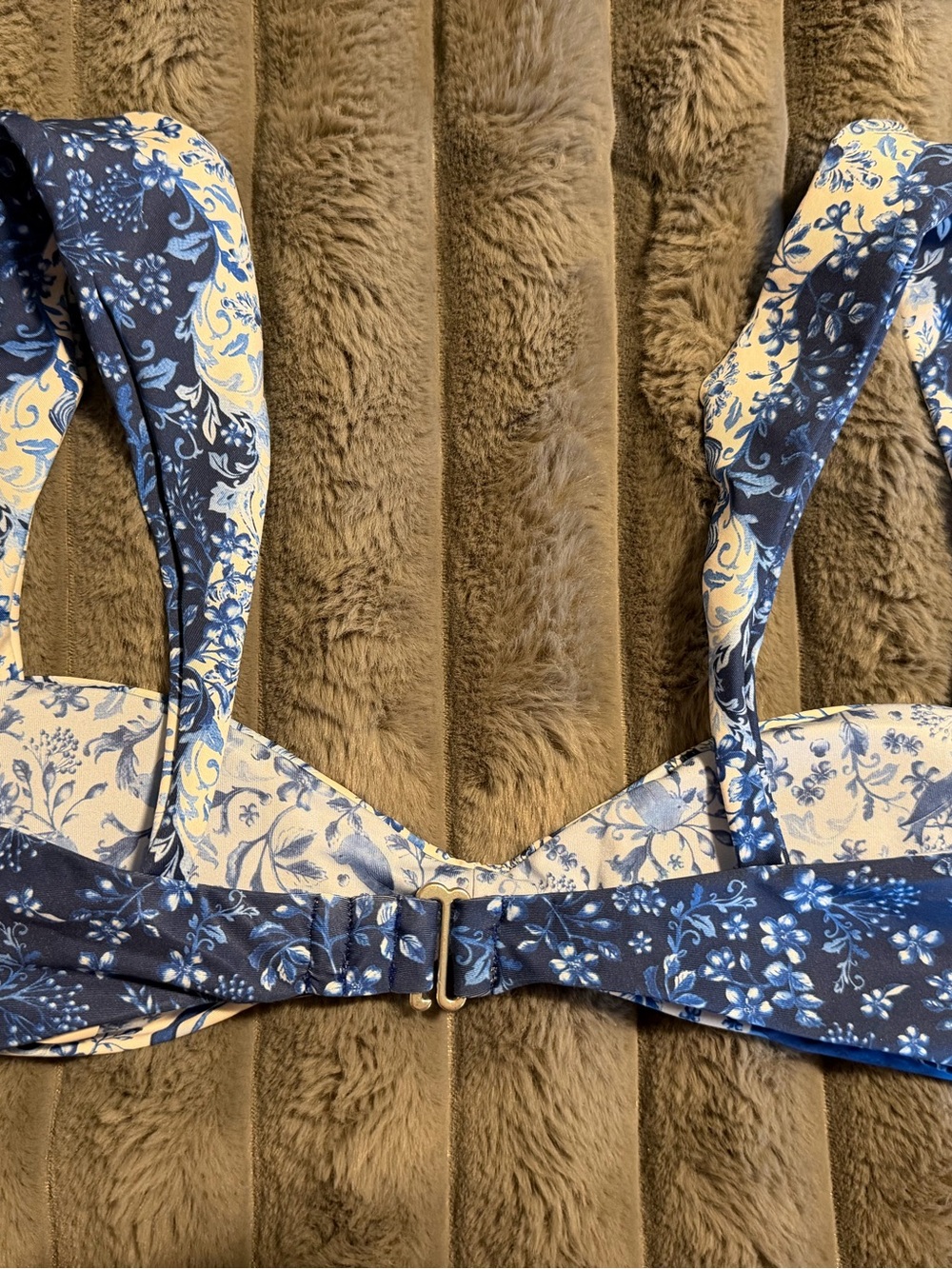 Agua Bendita Malory Tales Bikini Top - NWT - Small - Picture 7 of 7